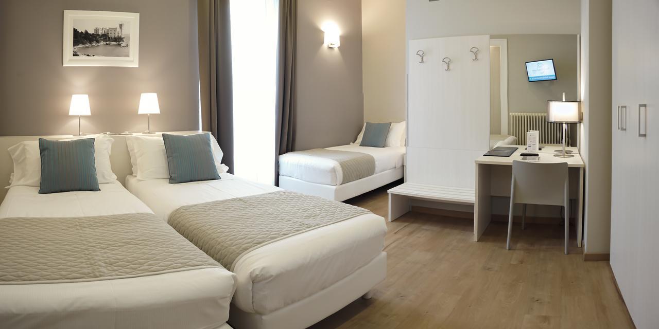 Nuovo Albergo Centro Trieszt Kültér fotó