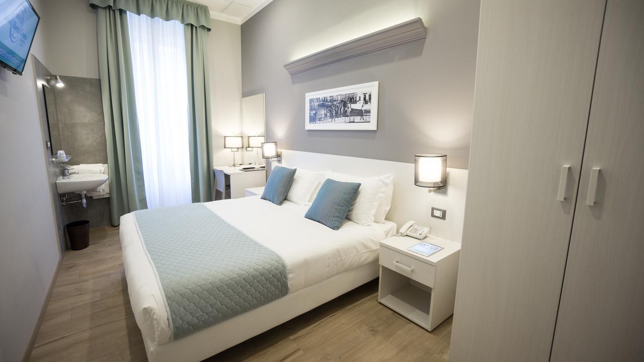 Nuovo Albergo Centro Trieszt Kültér fotó