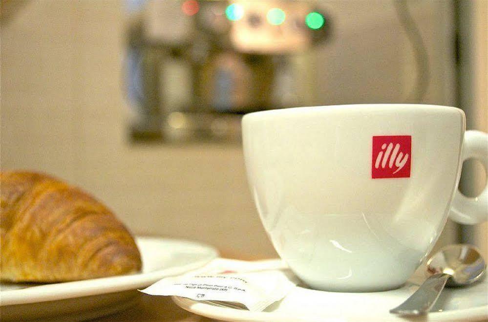 Nuovo Albergo Centro Trieszt Kültér fotó